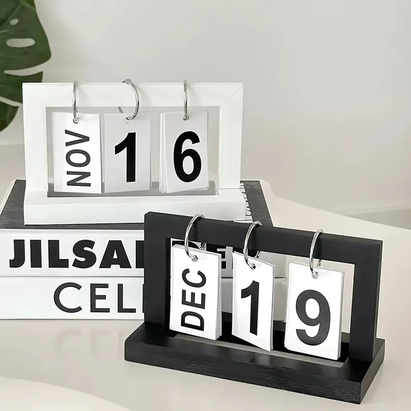 Office Furniture Solutions - Минималистичный пластиковый календарь-орнамент в стиле Ins